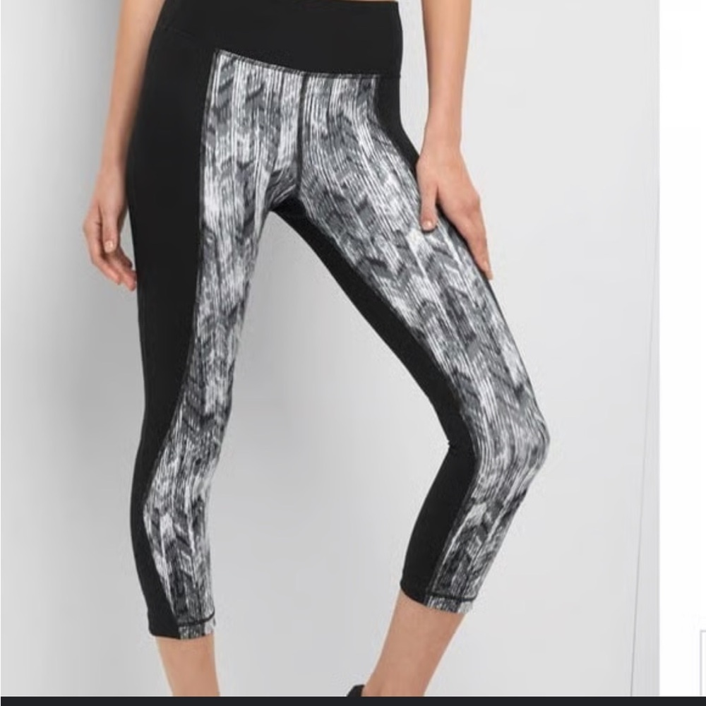 Gap fit Gfast sculpt leggings